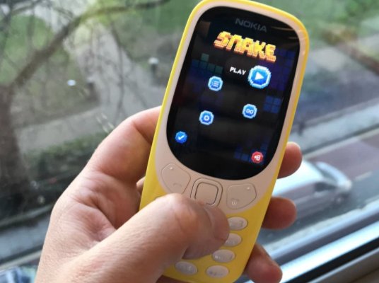 Why Nokia’s feature phone nostalgia stole the thunder from this year’s flagships tcrn.ch/2mmg4j8 #MWC17