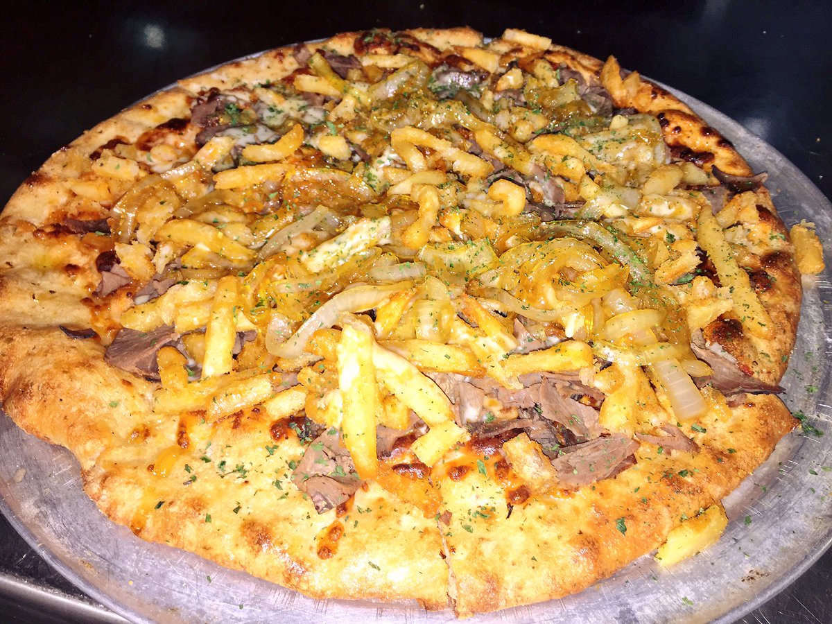 ar_tavern's tweet photo. This is our Big Montana pizza. You're welcome 😊 https://t.co/qgUouaWbDW