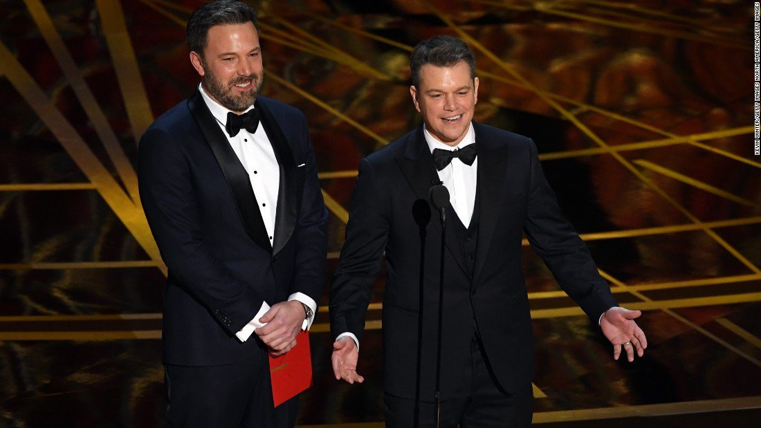 Jimmy Kimmel really enjoyed dissing Matt Damon at the Oscars crwd.fr/2mw7Wtu