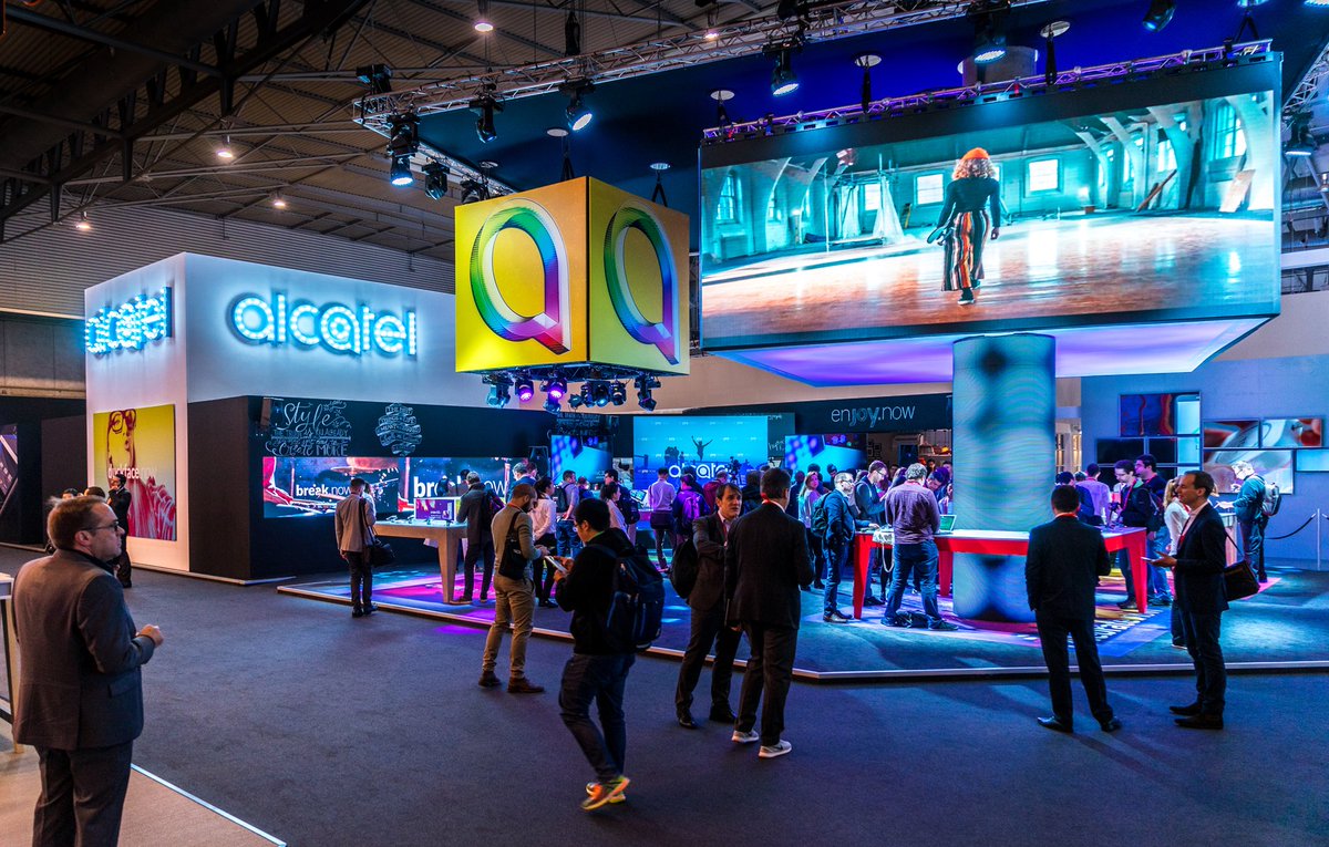 alcatelmobileUY's tweet image. ¡Increíble inicio del #MWC2017! Sigan atentos a nuestras redes para conocer más sobre los lanzamientos que tendremos. #Alcatelenjoynow