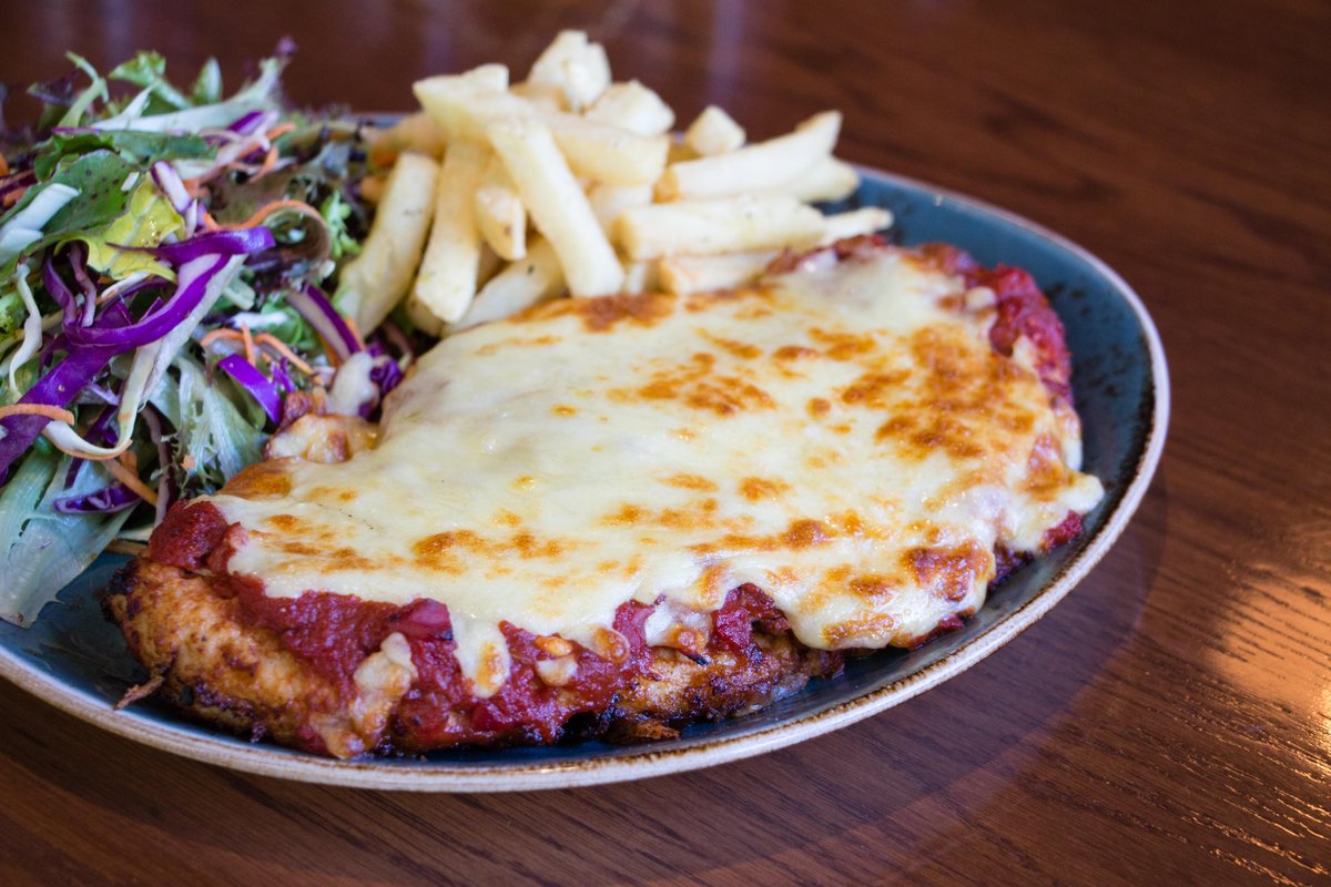 The Duke Parma, just $20 with a pot of beer or glass of wine, weekdays between 12pm - 3pm. #thedukemelbourne #parma
