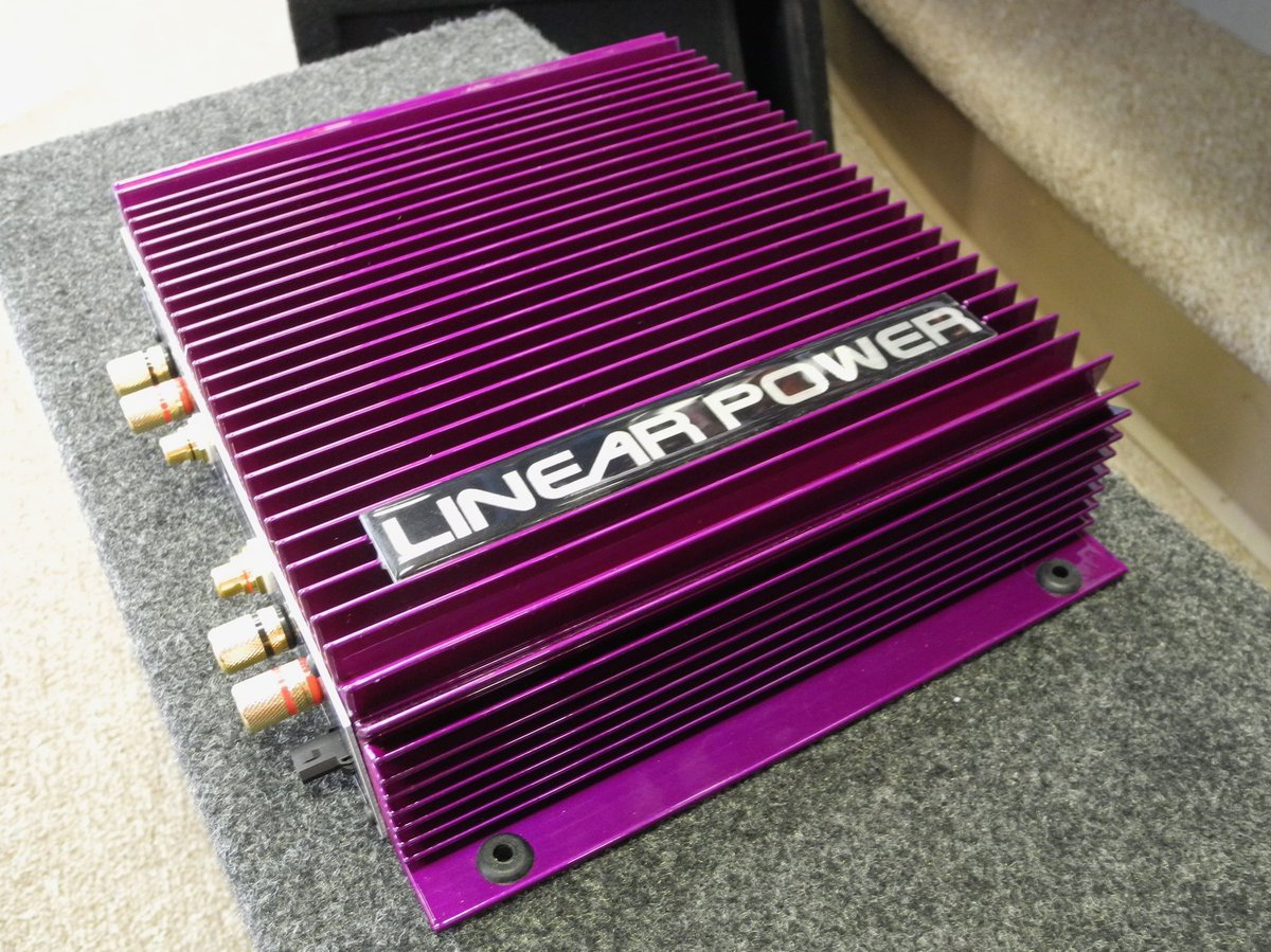 CCSDayton's tweet photo. When you’re buying the best #amp that money can by, does color even matter? #LinearPower has got you covered w/5 stock & 250 custom colors! https://t.co/gljcaXn08T