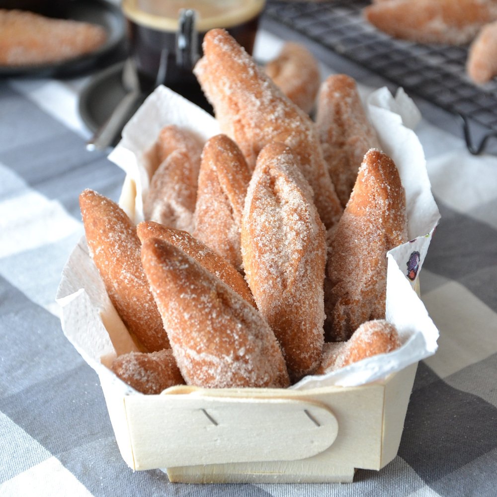 Attention à ne pas manger trop de #schenkele, sinon c'est Lady Gras-Gras assuré ;-) ! #mardigras #carnaval heureducream.com/schenkele-cuis…
