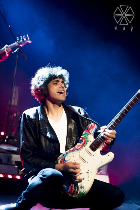 NicolAlycePhoto's tweet photo. @harts_ Rocked Melbourne last weekend! #livemusic #photography https://t.co/5ncUO8gtt7