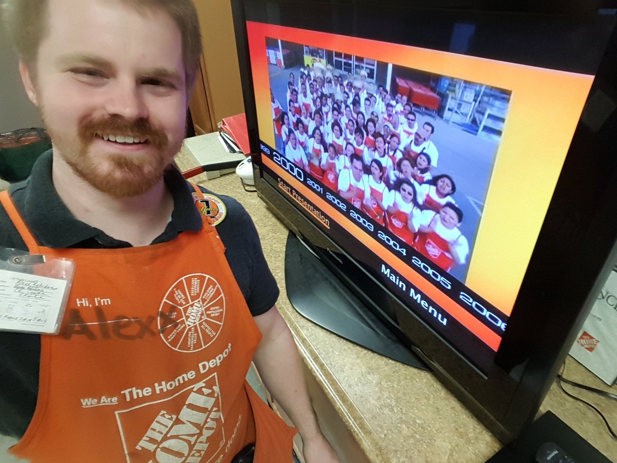 Orienting myself at 9:53pm or testing the new DVD player? YOU decide! (it's a bit of both) <a href="/KatherineHerbe1/">Kate Sawicki</a> #ItWorks