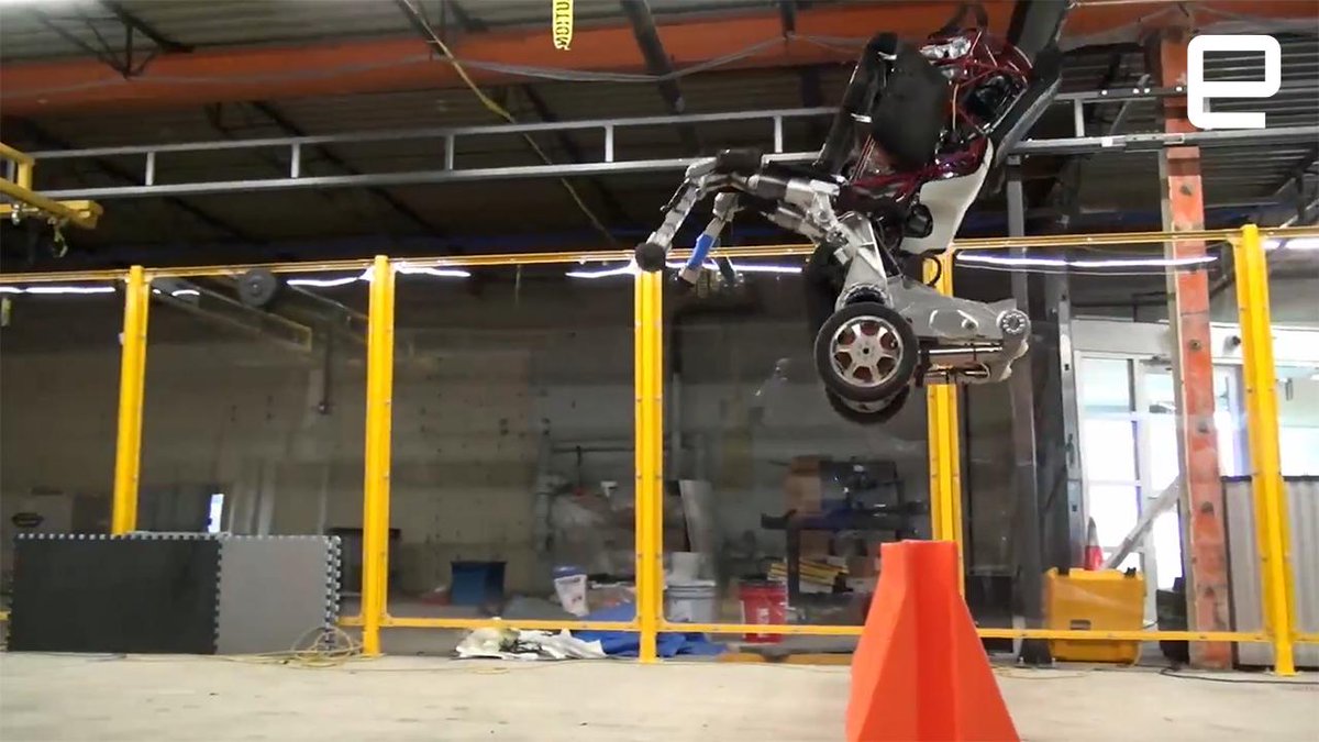 RT @engadget: Boston Dynamics officially reveals its rolling 'Handle' robot: https://t.co/X2ljV20P62 https://t.co/f6ly0spzgM 1