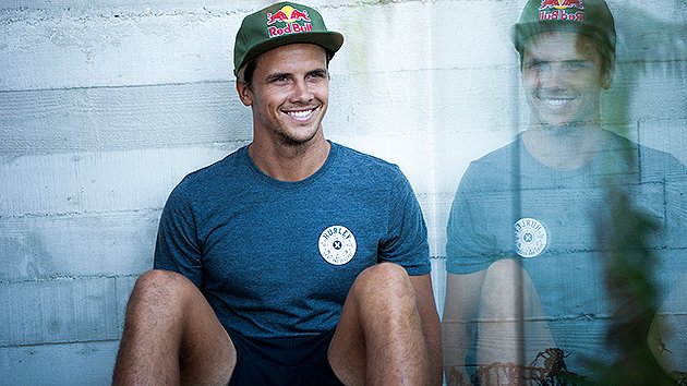 red bull surf hat
