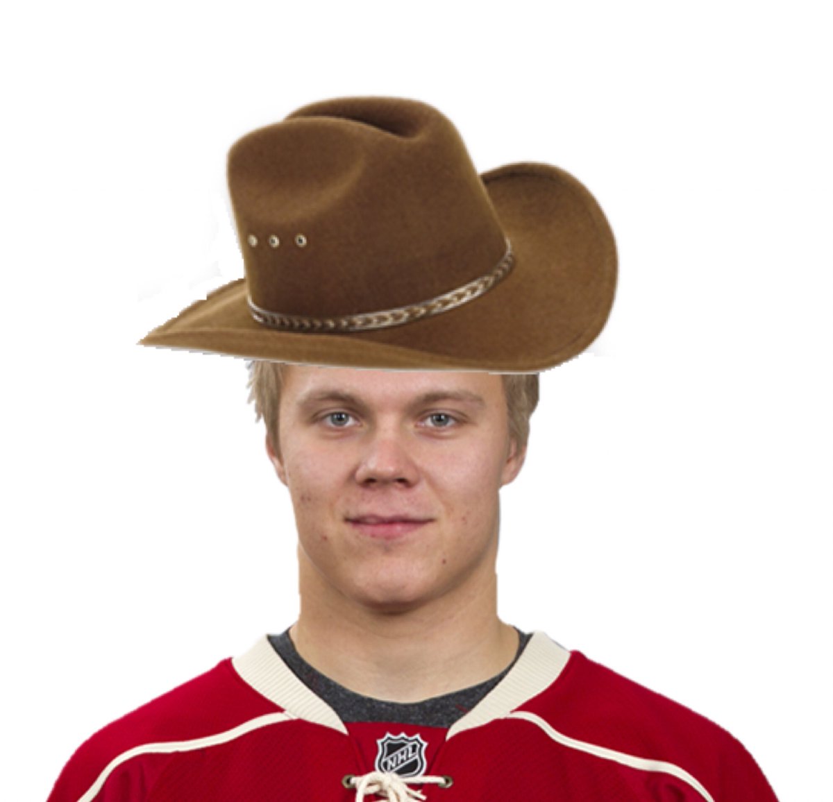 DrunkZachParise's tweet photo. What in Grannation https://t.co/MQ6BHg8k0l