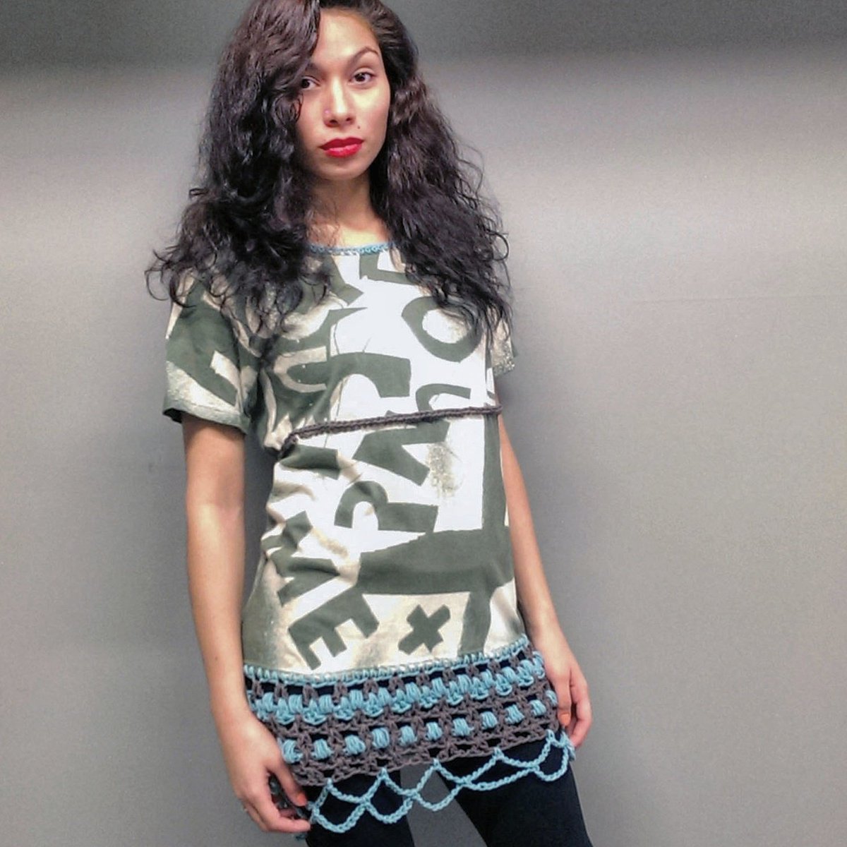 COCOMOCHAWEAR's tweet photo. — COOL BREEZE 🍃
#cocomocha #milkmoss #fashionweek #urbanoutfitters #chicago #life #naturalhair #nature https://t.co/uedf7tJr2B