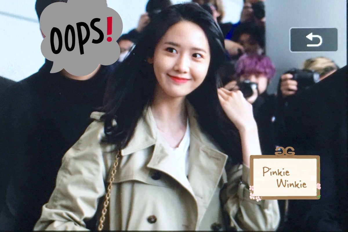 [PIC][28-02-2017] YoonA khởi hành đi Hồng Kông để tham dự sự kiện “DIOR 17S/S Landmark Pop Up Store” vào sáng nay C5u_VPAUoAAUopb