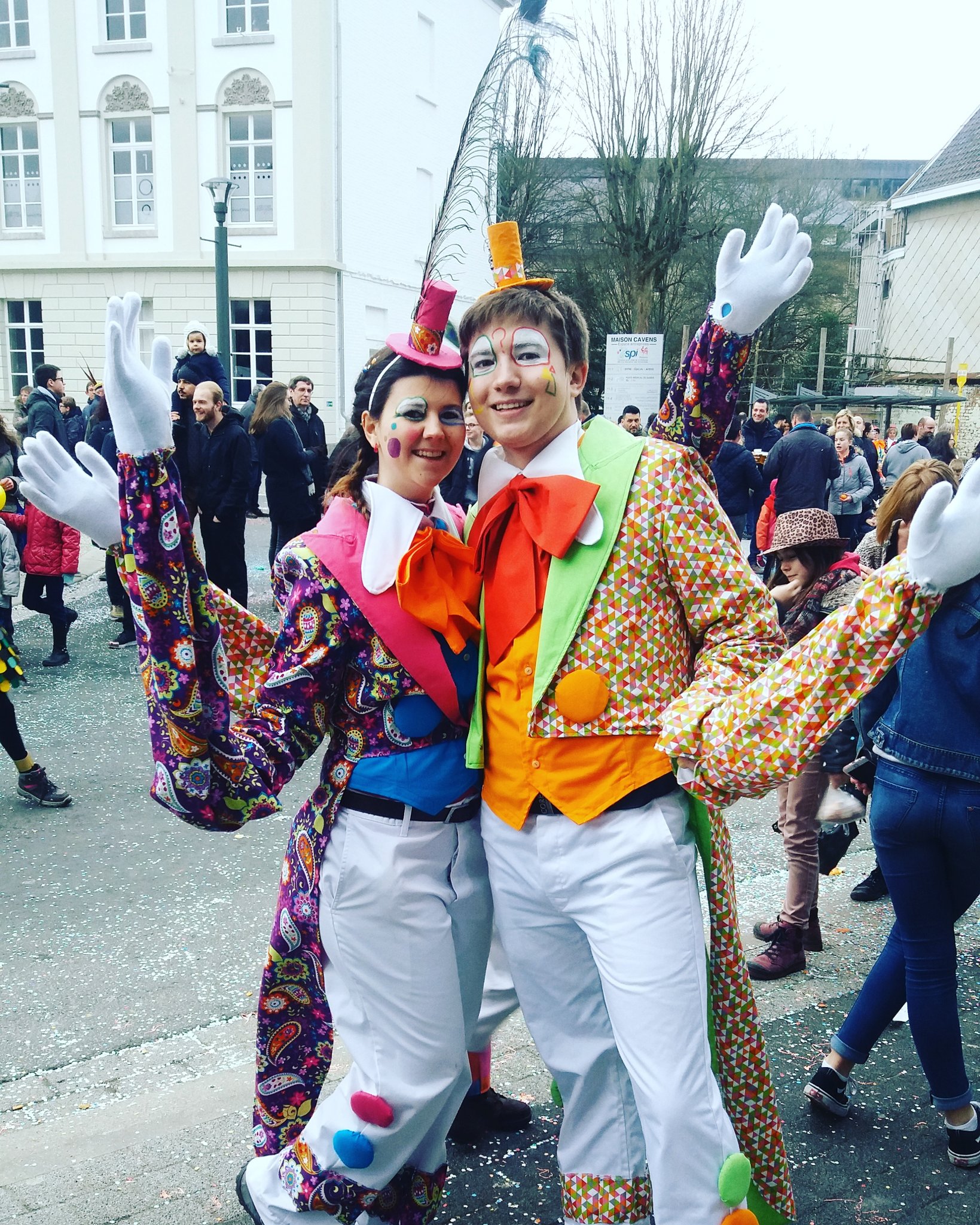 Sarah Dupont on X: Tching boum ! #carnaval #Cwarmê #weekend #Malmedy  #longbras  / X