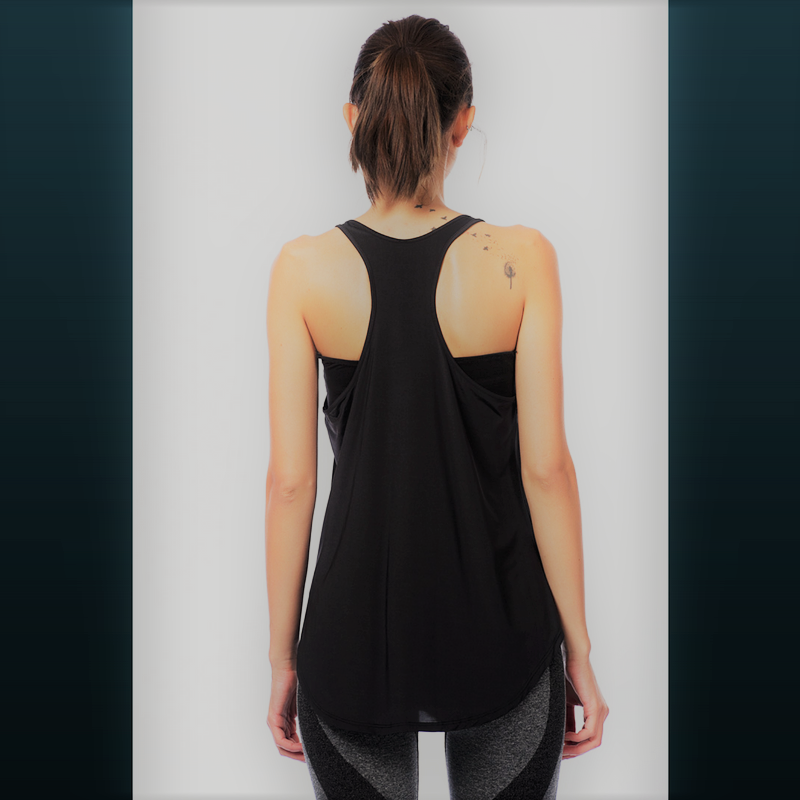 OZHelenemoda's tweet photo. Glifa by Jerf in black color, so light and nice to wear on top of a sport bra. https://t.co/z8jicE1tb9 #fitness #yoga #sportswear #activetop https://t.co/4CF1yUU43X