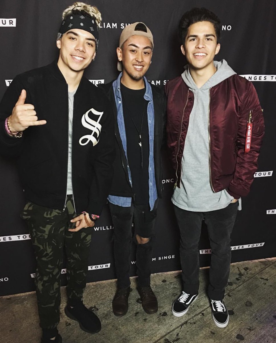 TheChangesTour's tweet photo. UPDATE: @alexaiono and @WillSinge with fans at the #ChangesTour meet and greet in Santa Cruz! https://t.co/JRz2Ph15Lj