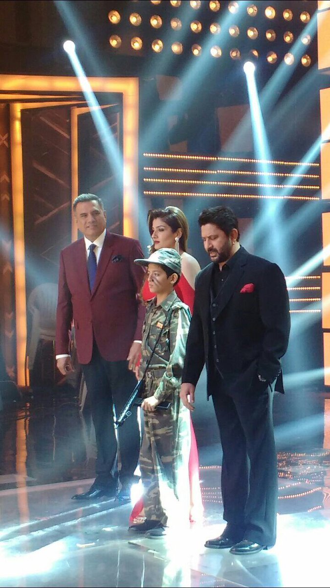 Shot for promo with these legends for <a href="/SonyTV/">sonytv</a> with <a href="/TandonRaveena/">Raveena Tandon</a> <a href="/ArshadWarsi/">Arshad Warsi</a> and <a href="/bomanirani/">Boman Irani</a> for #sabsebadakalakaar