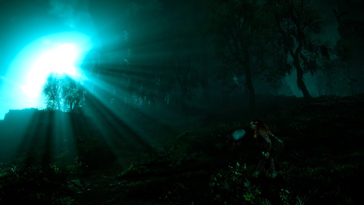 PSNation's tweet photo. Who’s staying up all night? #FinallyAvailable #HorizonZeroDawn https://t.co/ZobKdcctA4