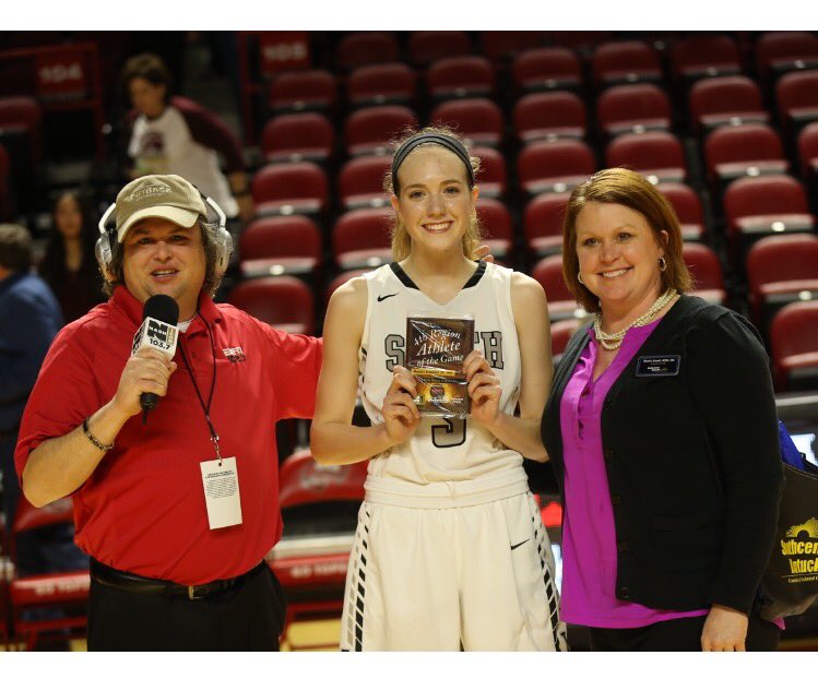 7MMsportsSOKY's tweet photo. @DamonOak @The_Sports_Web @JbrownESPNKY @gbowen_greg @skyctc Deanna Taylor Athlete of the Game  @SouthWarrenNews 🏆 https://t.co/WKx7BFfWgX