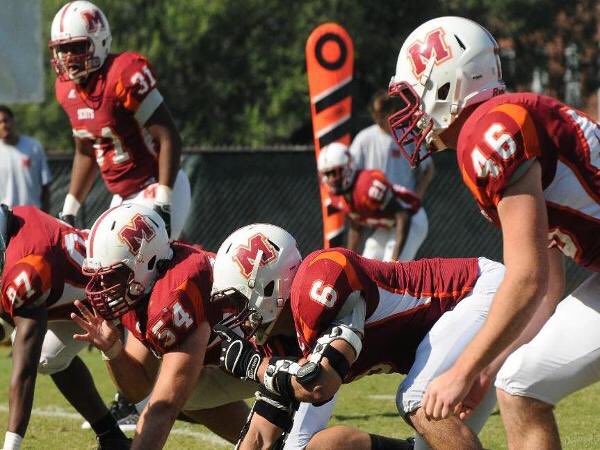 d1mills_23's tweet photo. Blessed to receive a offer from Maryville 🤘🏾 https://t.co/Wc68tJxAjY