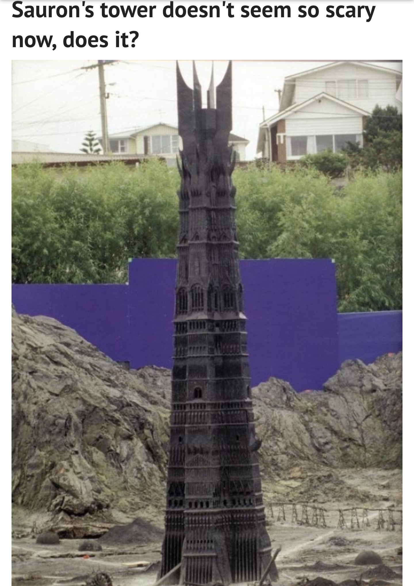 Grumpy Elrond on X That s Orthanc Saruman s tower you mortal dolt. https t FwMt0c16gx X