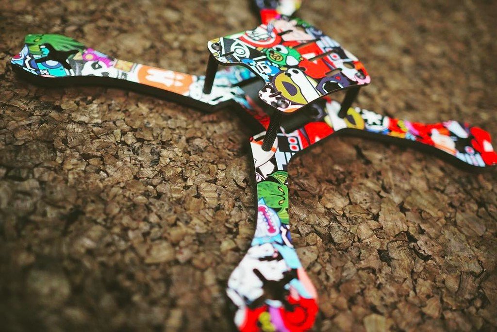 Another shot of the vinyl decal #Zuul #Gatekeeper #Hovership #drone #fpv #carbonfiber #vin… ift.tt/2m5K3vh