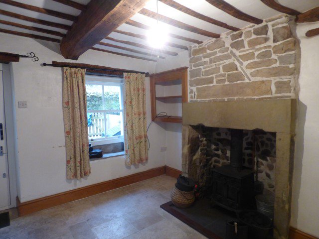 NeilWrightEA's tweet photo. #New #rental #Property in #LowBentham 2 beds £550 pcm +fees for more details visit https://t.co/HNpY06RlV1 https://t.co/SfSaTuOV6D