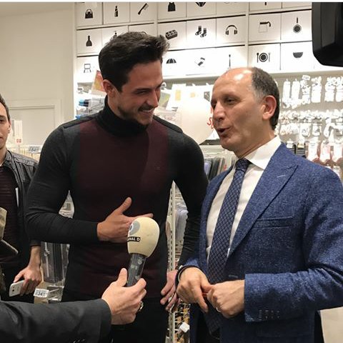 GkfcKubra's tweet photo. Bugün ki Miniso açılışından @gokhankeser ❤ https://t.co/sXUs4GcSB5