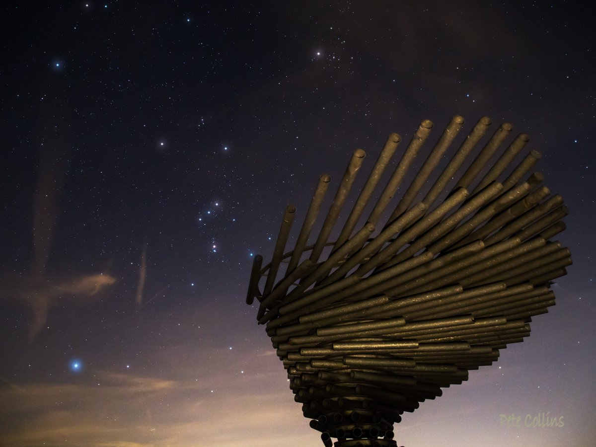 diamondskies99's tweet image. #SingingRingingTree catches Orion! #starryskies
 @teamMPA @burnleycouk @SouthPennines @VisitLancashire @BBCStargazing