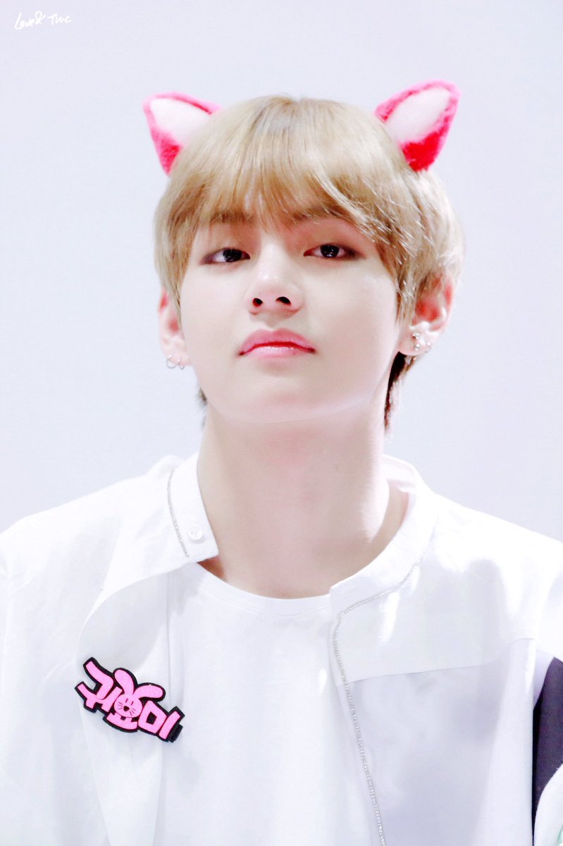 FY KIM TAEHYUNG