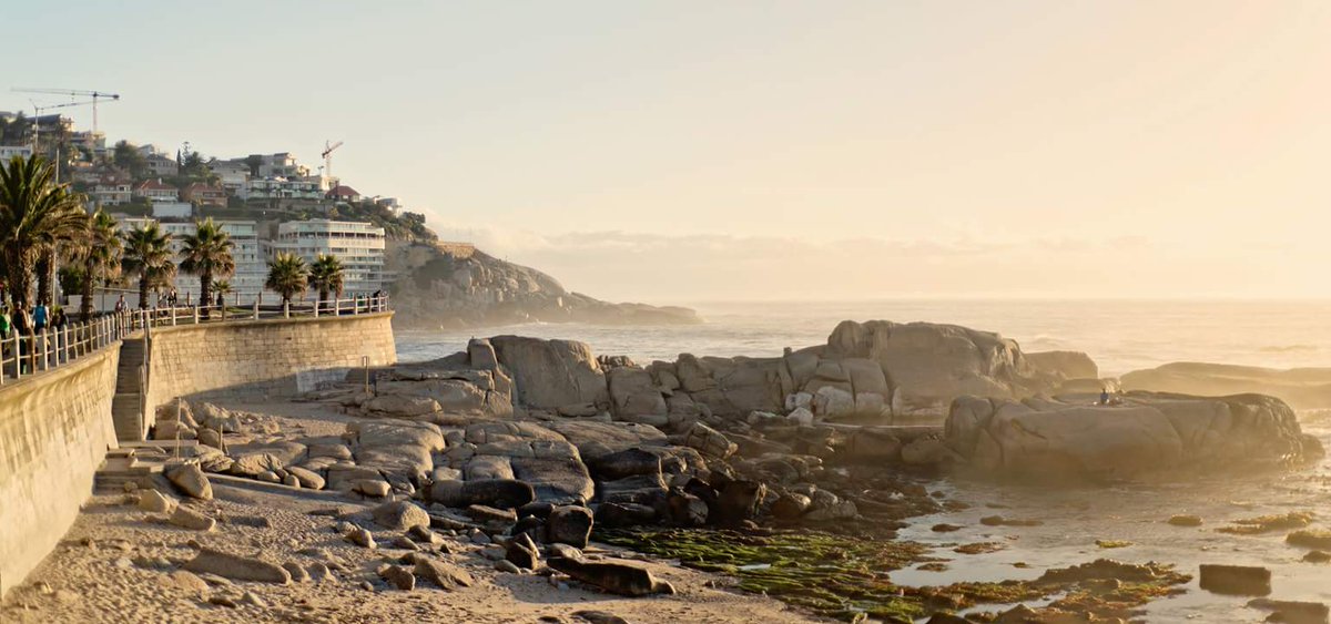 Golden hour on the <a href="/seapointprom/">Sea Point Promenade</a> is always a treat. The misty sea air helps everything glow that much more!