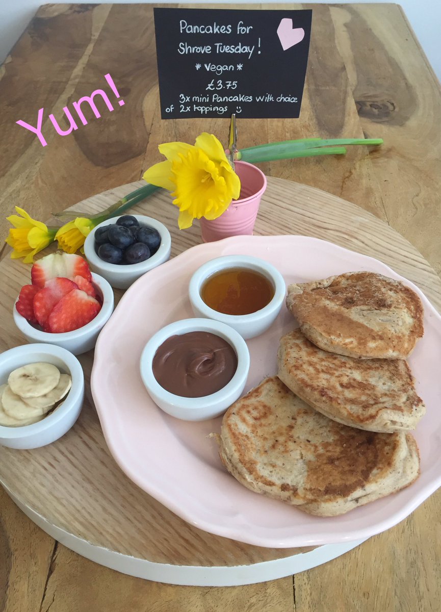 nibsysgf's tweet photo. Here today #glutenfreepancakes #veganpancakes #shrovetuesday #nibsysgf #yummy
ππ©πΌβπ³βοΈπππ₯ https://t.co/lkks6JF0MQ