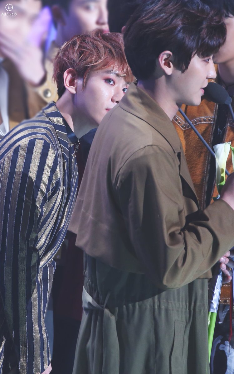 170222 Gaon Char Music Awards✨🔥💕 #chanbaek imglf.nosdn.127.net/img/OU50d3FlMW… imglf2.nosdn.127.net/img/OU50d3FlMW… imglf.nosdn.127.net/img/OU50d3FlMW… imglf1.nosdn.127.net/img/OU50d3FlMW…