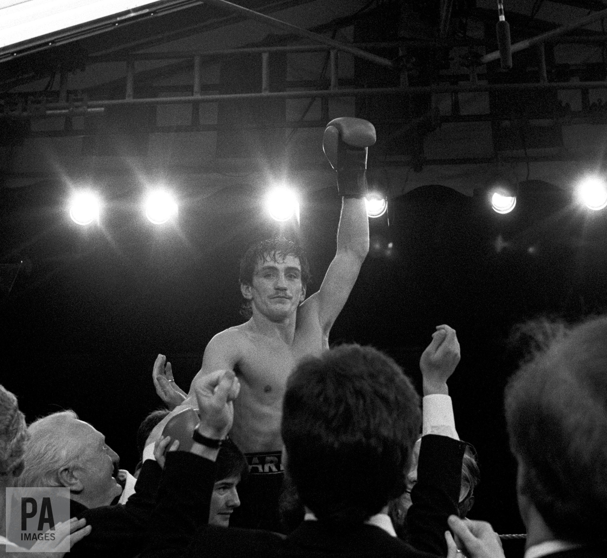   Happy Birthday to former world featherweight champion Barry McGuigan  