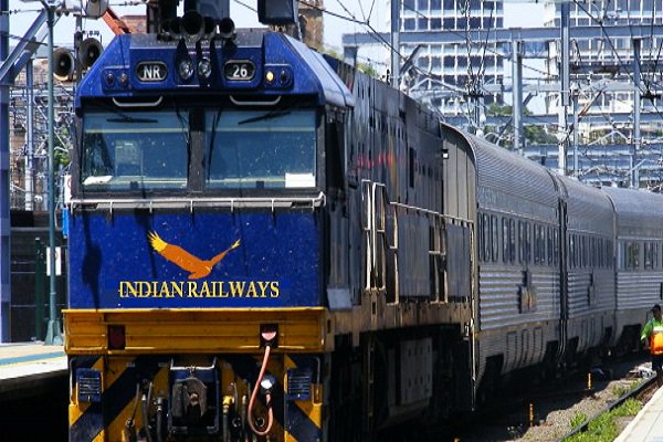 BJPMysore's tweet photo. Indian Railway to build high speed trains at lowest cost
https://t.co/N2nAQ4eNbZ
#BJPMysore #IndianRailways https://t.co/1ofVSRacSx