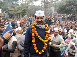 TejriwalTroll's tweet photo. यूँ ही नहीं बन पाता कोई अकेला क्रन्तिकारी..
हुजूम उमड़ा था मूर्खों का तब जाकर आम आदमी पार्टी बनी😐 https://t.co/YJBj7PaC1K