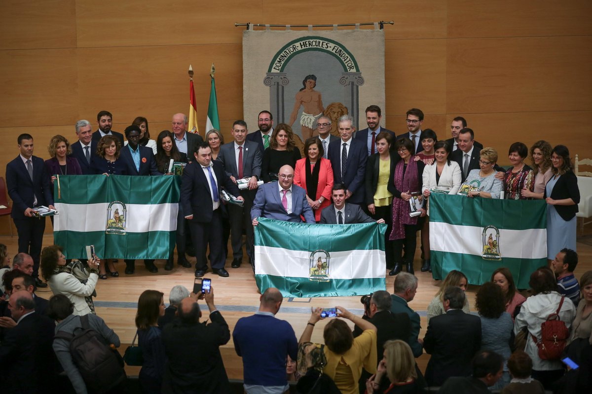 #FelizDiadeAndalucia a quienes hacen de esta tierra un hogar y una forma de vivir, aquí o dónde estén #28F