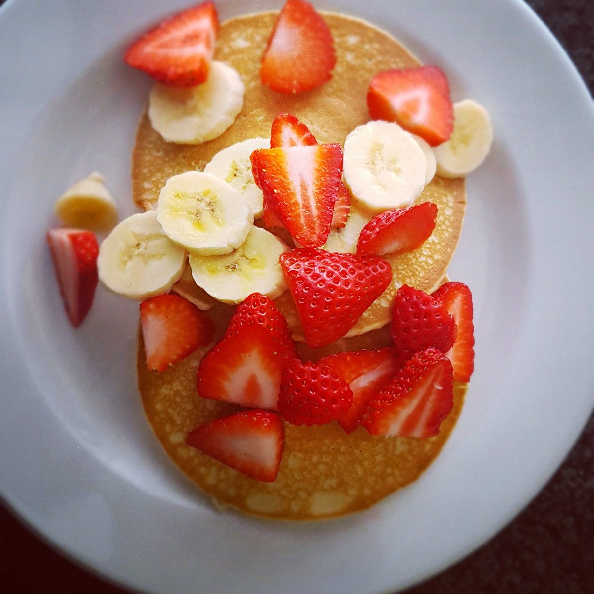 mrsallencooks's tweet photo. Its #PancakeDay
How do you eat yours? Looking for some #foodinspiration ? here's my American style pancakes with fruit #mrsallencooks https://t.co/rp60Ag0YaE