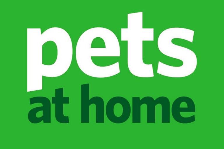 VetsGetScanning's tweet photo. WARNING:-  Pets at Home recalls four dry #cat food products due to low levels of thiamine https://t.co/Sgdkr2CVFe https://t.co/PqKED5LlHi