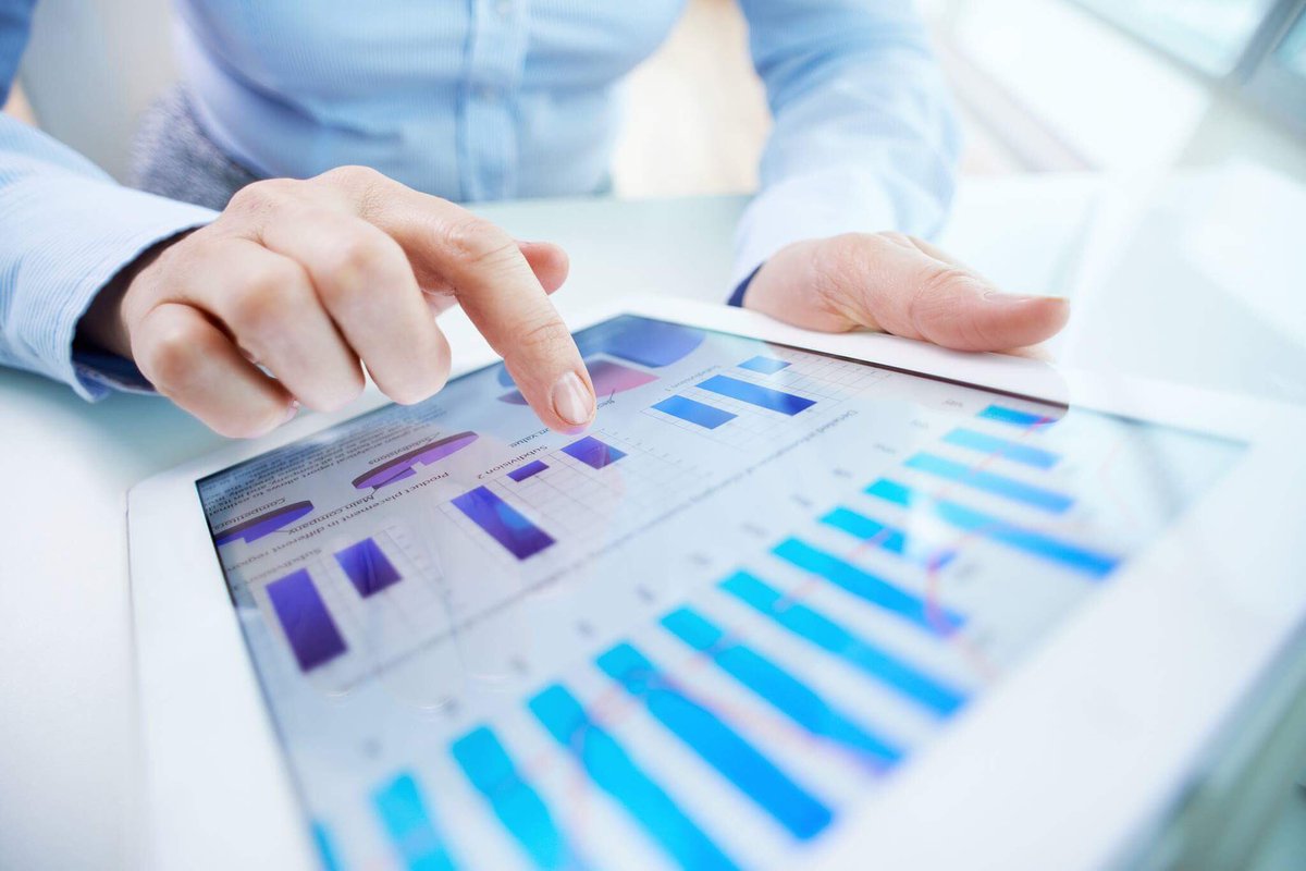 LearningTreeFR's tweet photo. Trois étapes pour importer un #scriptR dans #PowerBI 👉https://t.co/6fRppEURLm https://t.co/Fe0rWPJsnU