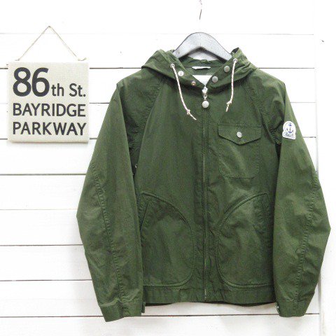 今日ご紹介するのは、FIDELITYのマリンパーカーです！薄手で、春に大活躍間違いなし、着回し抜群の一着です！ 2月中に投稿されたツイートをリツイートして頂くと、店頭販売5%OFF！（※一部商品を除く）#岡山市 #リサイクル #古着屋 #ベクトル