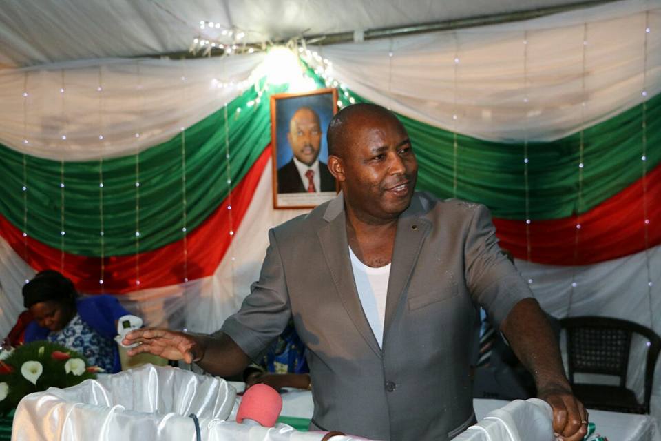 Ikiriho's tweet photo. Le 24 dernier, le @CnddFdd offrait un dîner de gala à tous les diplomates accrédités au #Burundi dans le Tropitel de @grufyikiri, à @Gitega https://t.co/qdVP8UklNa