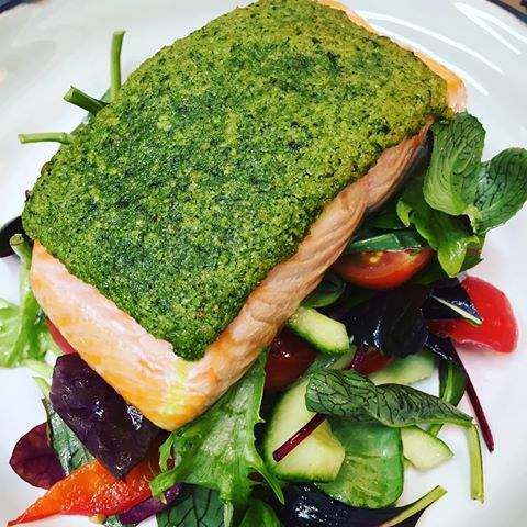 Chef_ChanLiem's tweet photo. Herb-Salmon @DP_BISTRO #executive_access #dailymenus #foodies #foodporn #tweetfoods https://t.co/iTAZ62Z6SO