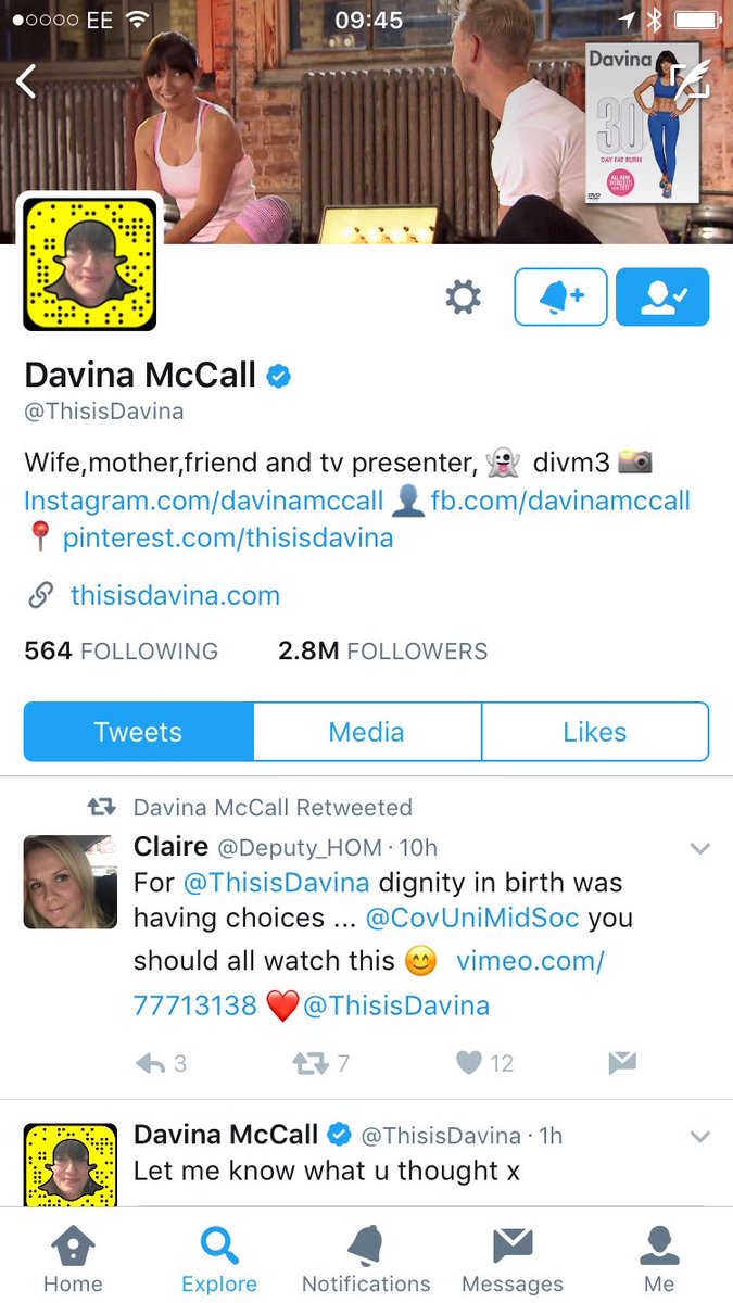 claireylou81's tweet photo. @CovUniMidSoc my tweet retweeted by @ThisisDavina ur all officially known to her 2.8 million followers π @CovUniLecturers ππ#workhereisdone https://t.co/zuQot5xqAN
