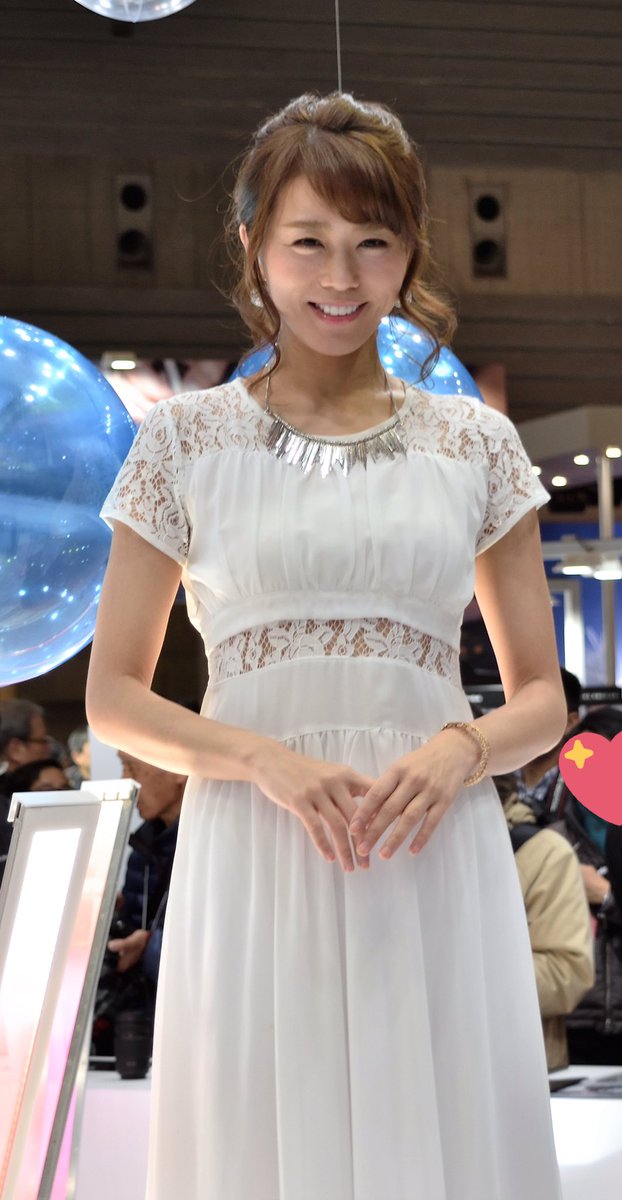 okura0524a's tweet image. この柔らかい笑顔に癒され中〜〜
#佐野真彩 
#まぁやん
#CPplus2017 
#panasonic