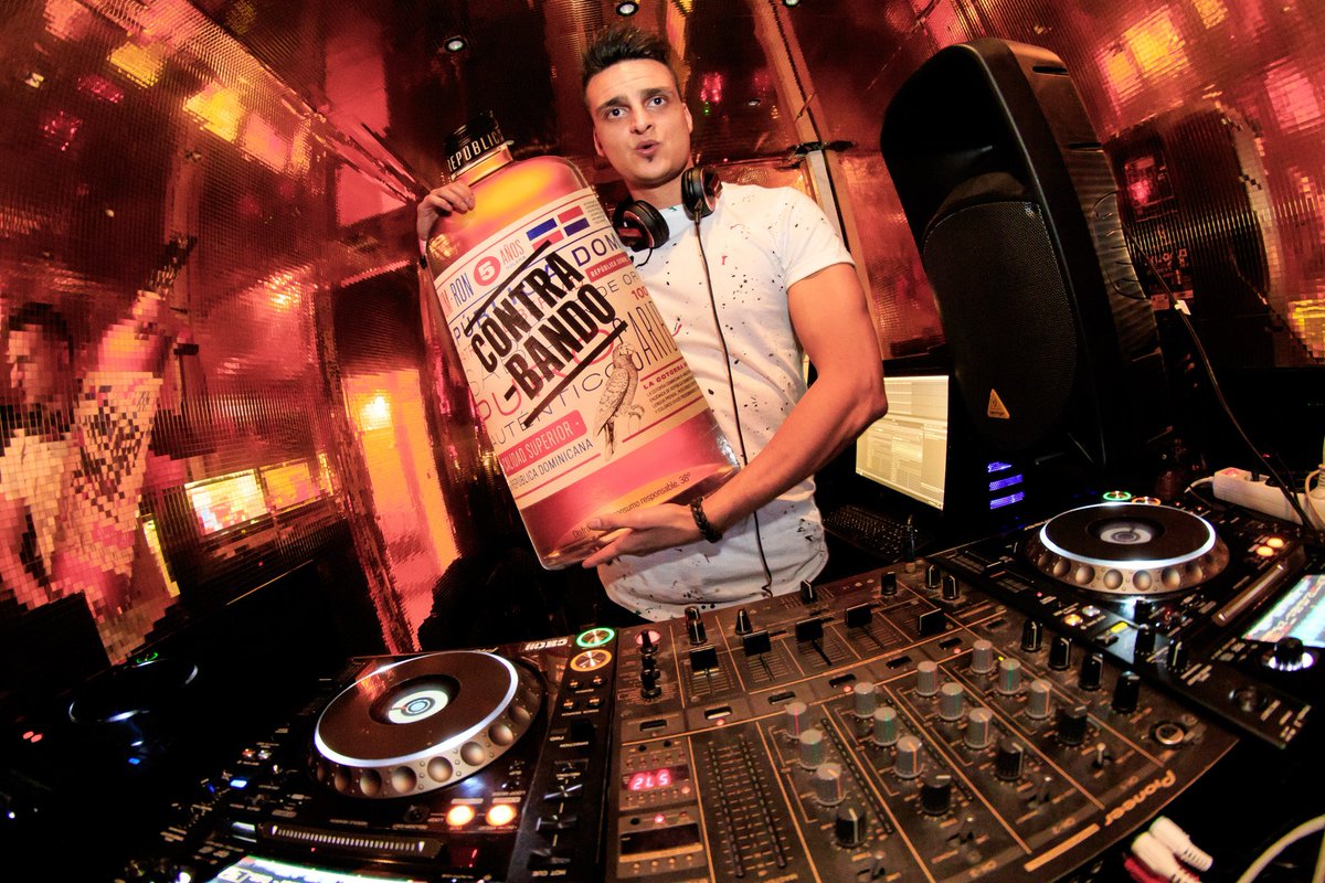 RonContrabando's tweet photo. Este viernes tienes una cita con nuestros Dj's favoritos @JasonMataMusic y @neilsole en #SalaLemon #Madrid ¡Que tus noches sean memorables! https://t.co/ithc2p4fPr