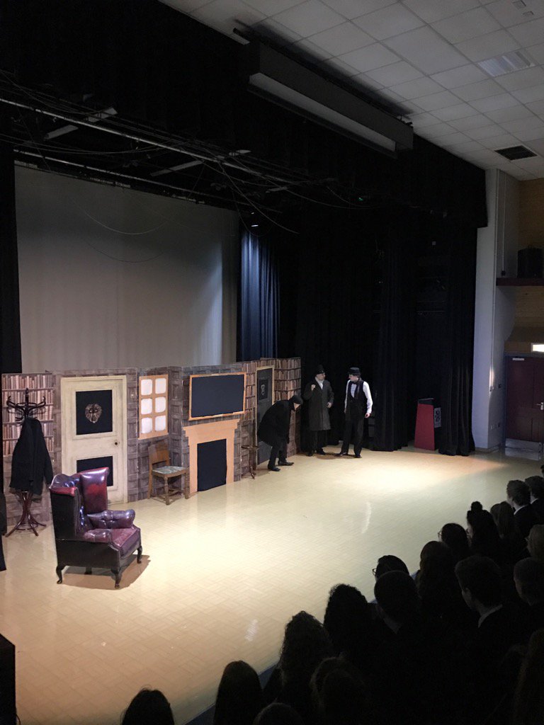 MrsLSimcock's tweet photo. A fantastic start to the Jekyll and Hyde performance @MoretonSchool #liverevision @mrspjones2016 @MissDooner https://t.co/TjkjbBIomJ