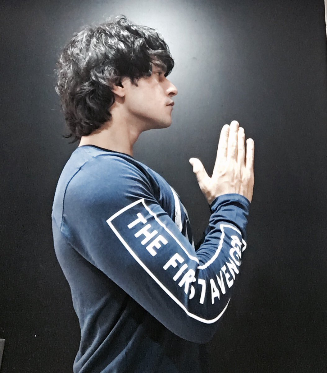 iamRishabhSinha's tweet photo. It's nice to be Important but it's more important to be nice to everyone . ☮️🕉☪️✝️🛐✡️ https://t.co/IVmLeVFgdV