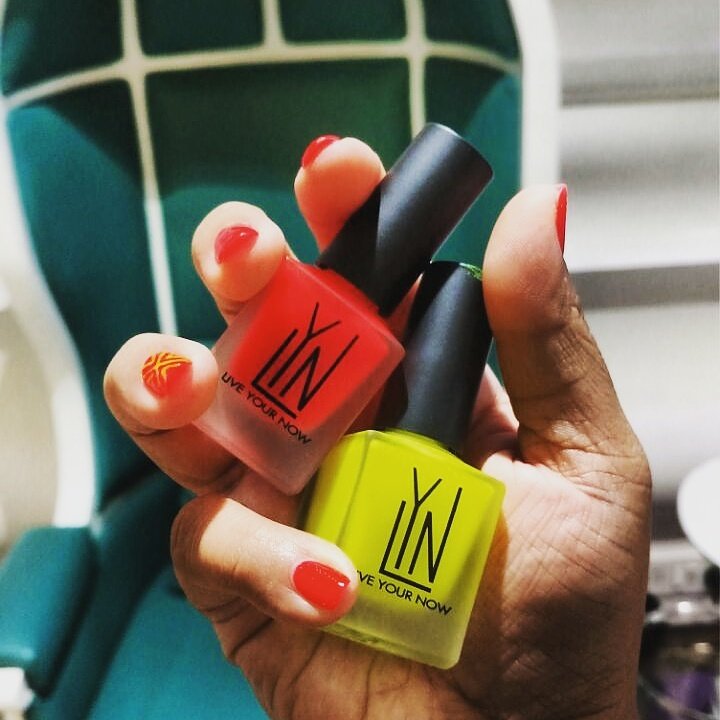 APeachyAffair's tweet photo. Got my spring shades from @lynnails' all new #BombayCollection! Thanks for having me over and for the brilliant nail art! 💅 😍 https://t.co/nZ8eGxwhgE