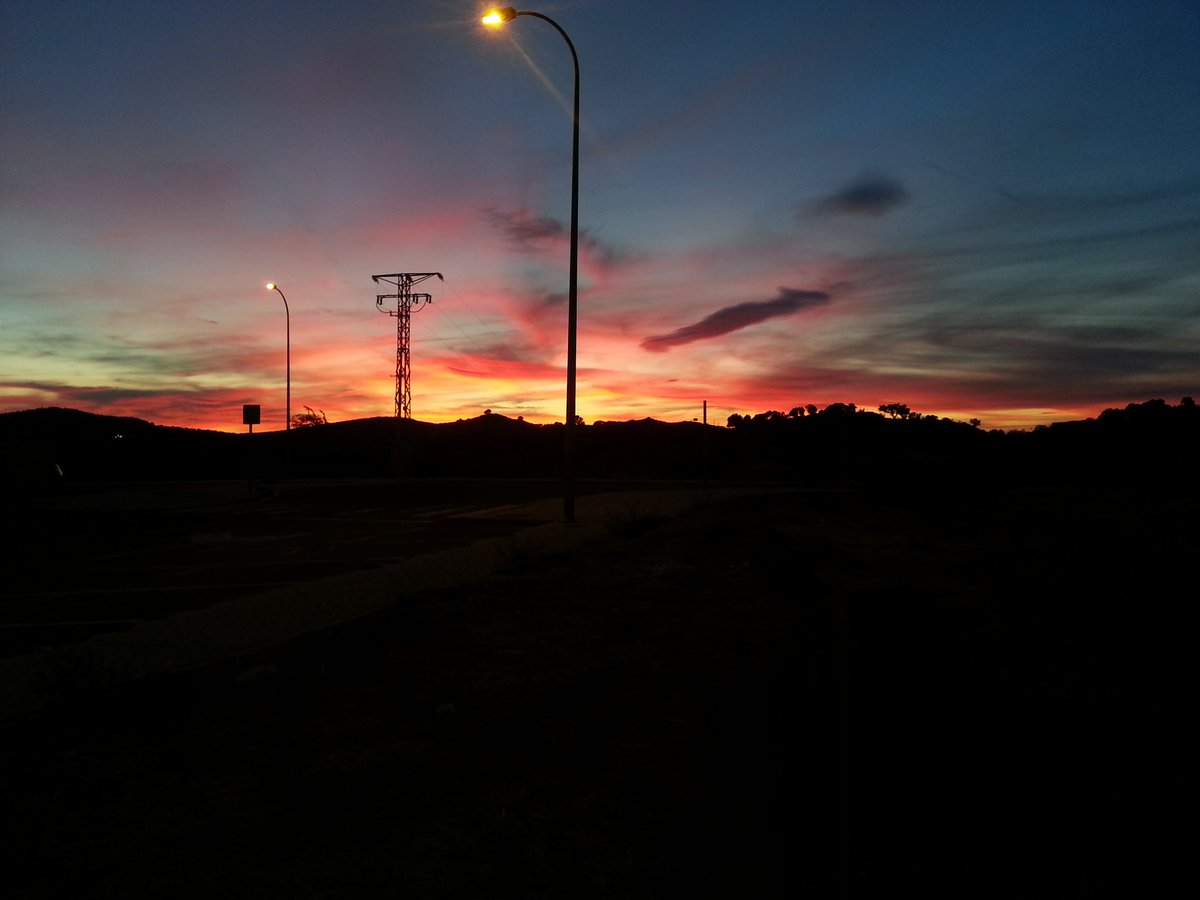 Prof3taoficial's tweet photo. Relaja #soloconmirar.Llegando a Gata (Cáceres).@spain @ARTEM_KLYUSHIN @ea_potapoff @GFVara @Junta_Ex @FotoSierradeGat @FotoEscapada https://t.co/MdkNsdvqWu