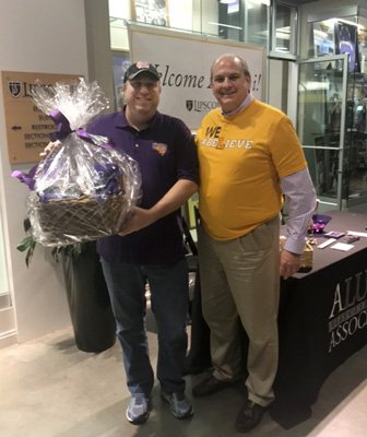 lipscombalumni's tweet photo. @lipscomb Congrats to 1994 grad Joshua Jackson from Pegram! He won the #Lipscomb alumni gift basket at last night's A-Sun basketball game! https://t.co/2QVZK7nrXt