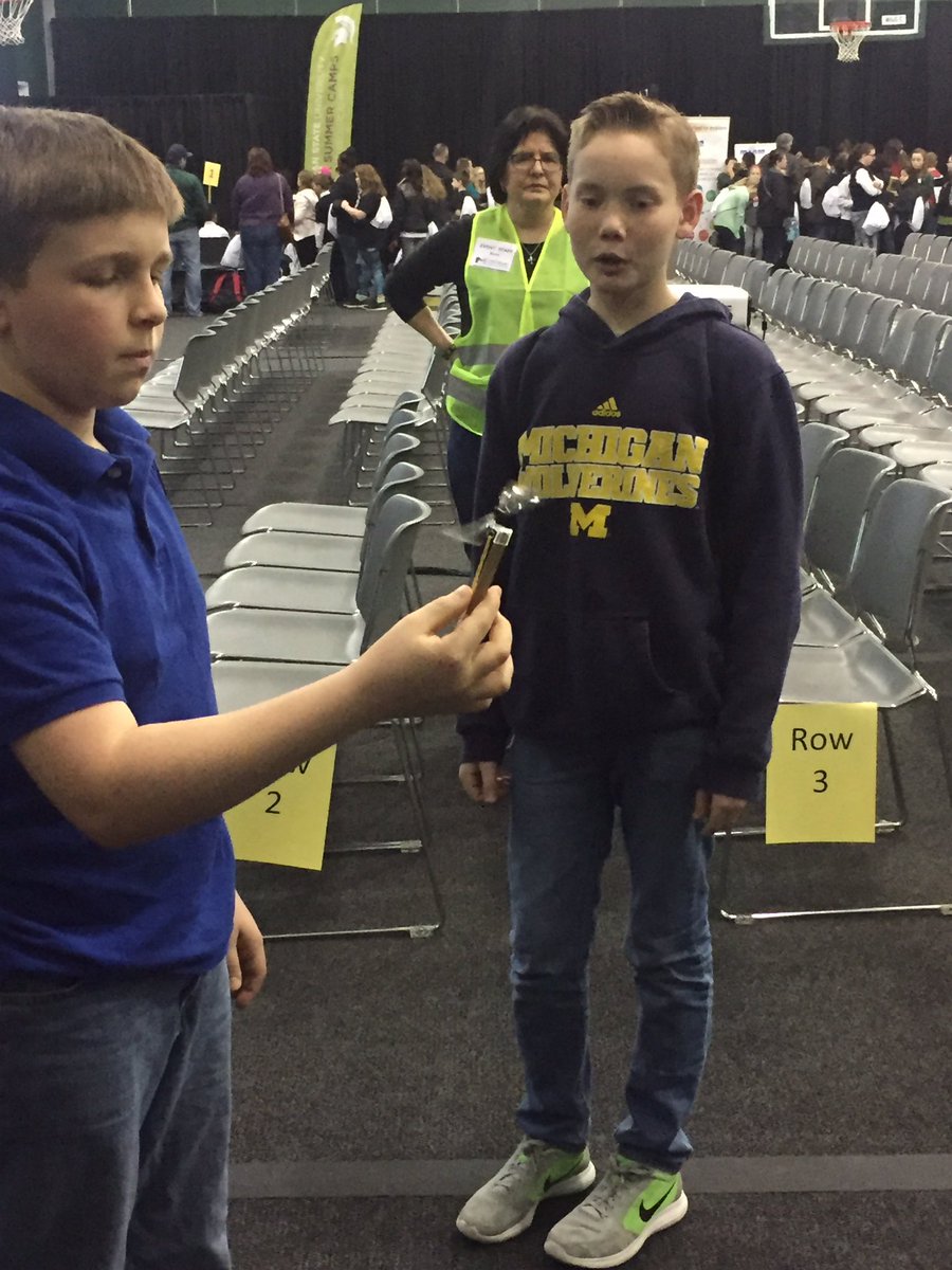 jensen98steph's tweet image. SMS students @ CS First 2nd Annual Event by Michigan Film &amp;amp; Digital Media Office #Coding @RodRock1 @followinglb @mrbobbrazier