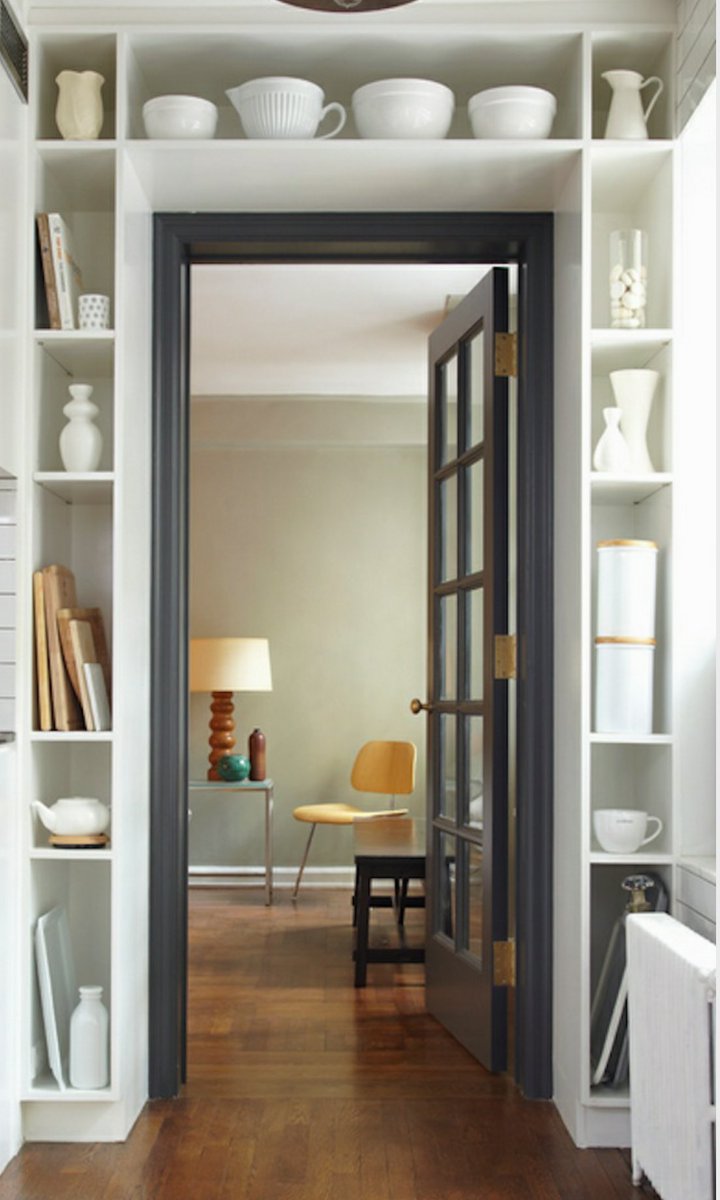 Glenbeigh372's tweet image. #smallspace doesnt have 2 mean no storage.  If you have tall ceilings,  take advantage of #verticalstorage ☝